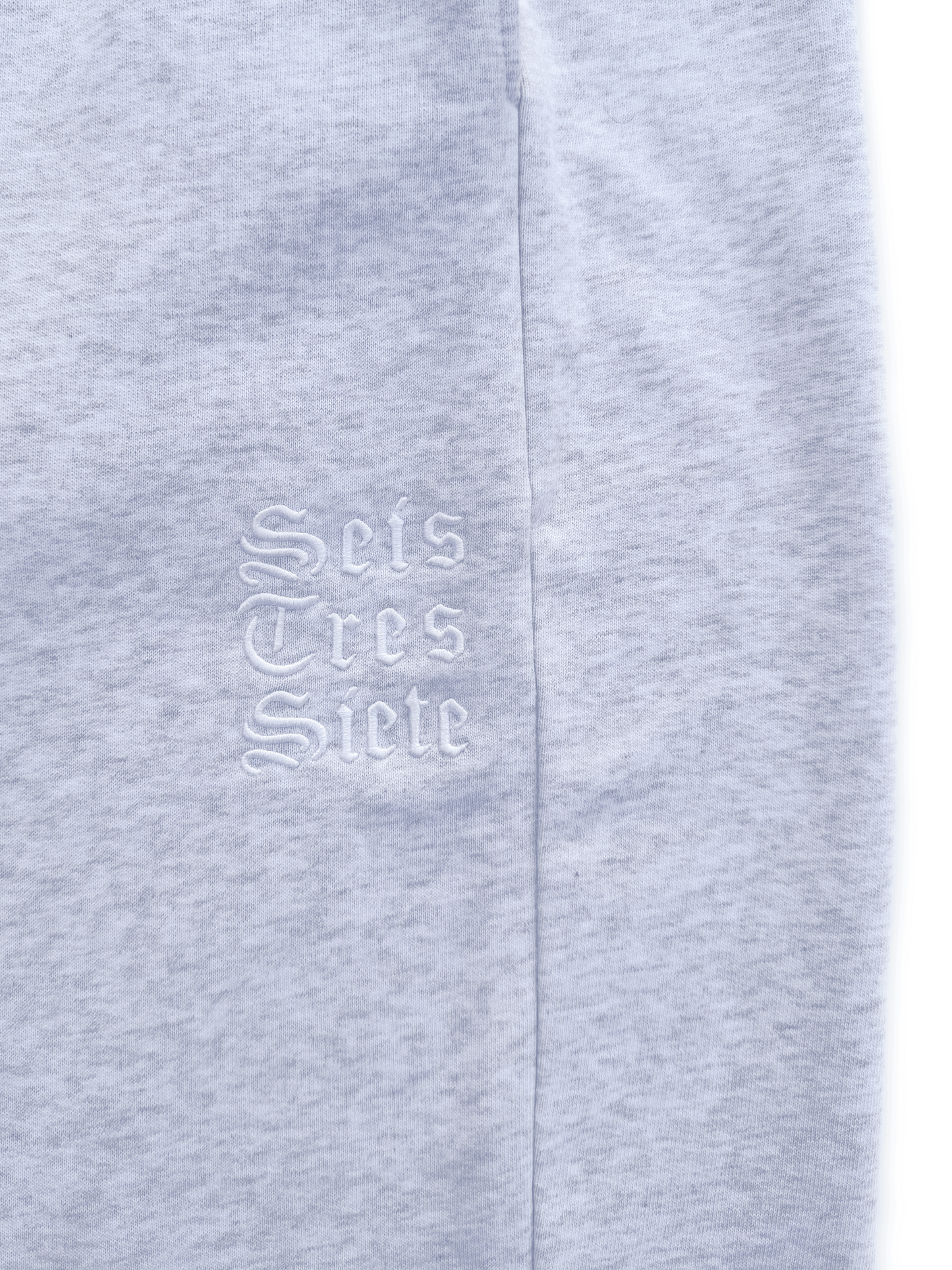 "SEIS TRES SIETE" FLEECE SHORTS