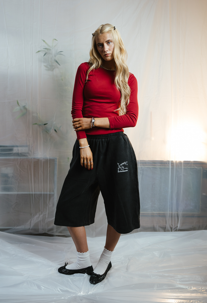 "THORNS" BAGGY 3/4 SHORTS